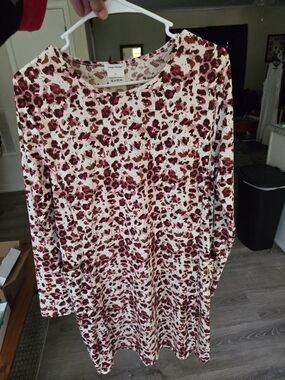 Catherine Malandrino Cream Tunic with Burgundy and Brown Leopard Spots